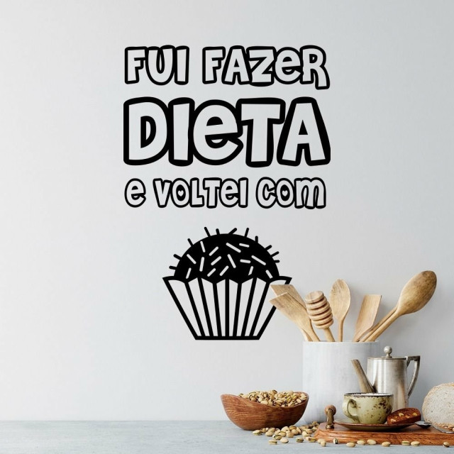 Adesivo Decorativo Frase "Dieta com Brigadeiro